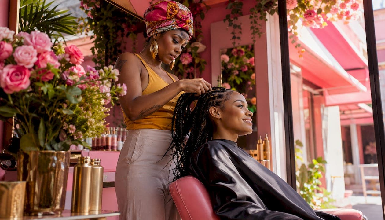 Walk-In vs Appointment Braiding: What You Need to Know