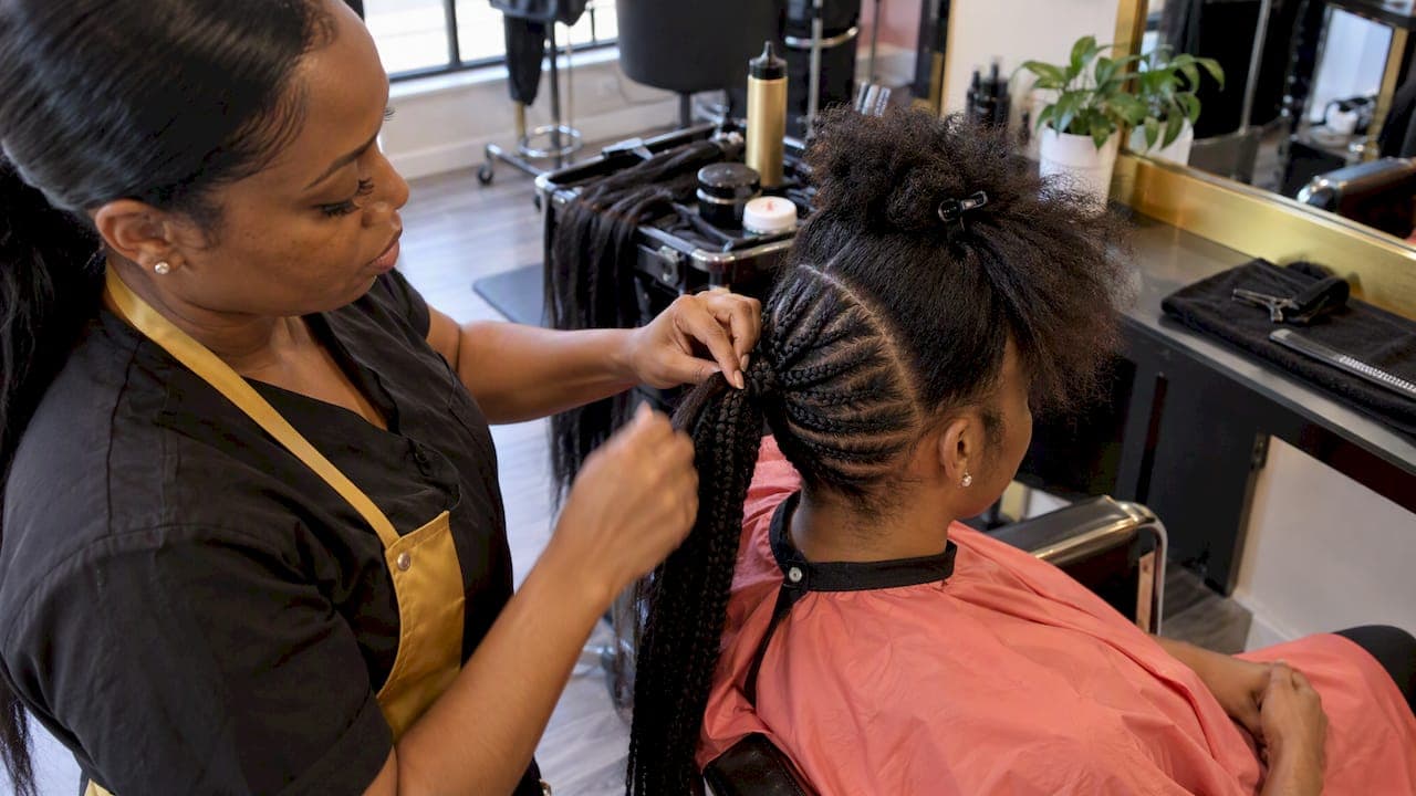 6–8 Week Feed In Ponytail: Salon Steps for a Tension Free Install